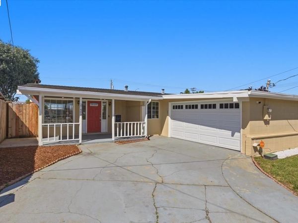 27409 Capri Ave, Hayward, CA 94545