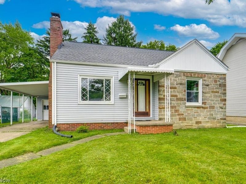 727 Franklin Road NE, Massillon, OH 44646 Photo 2