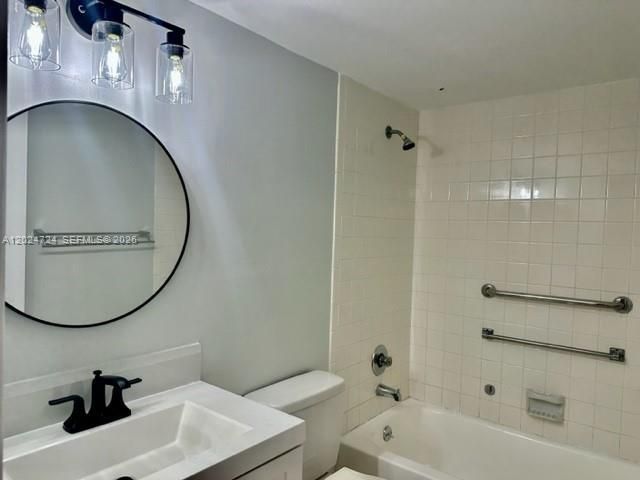 850 SW 133rd Ter , Unit 106B, Pembroke Pines, FL 33027 Photo