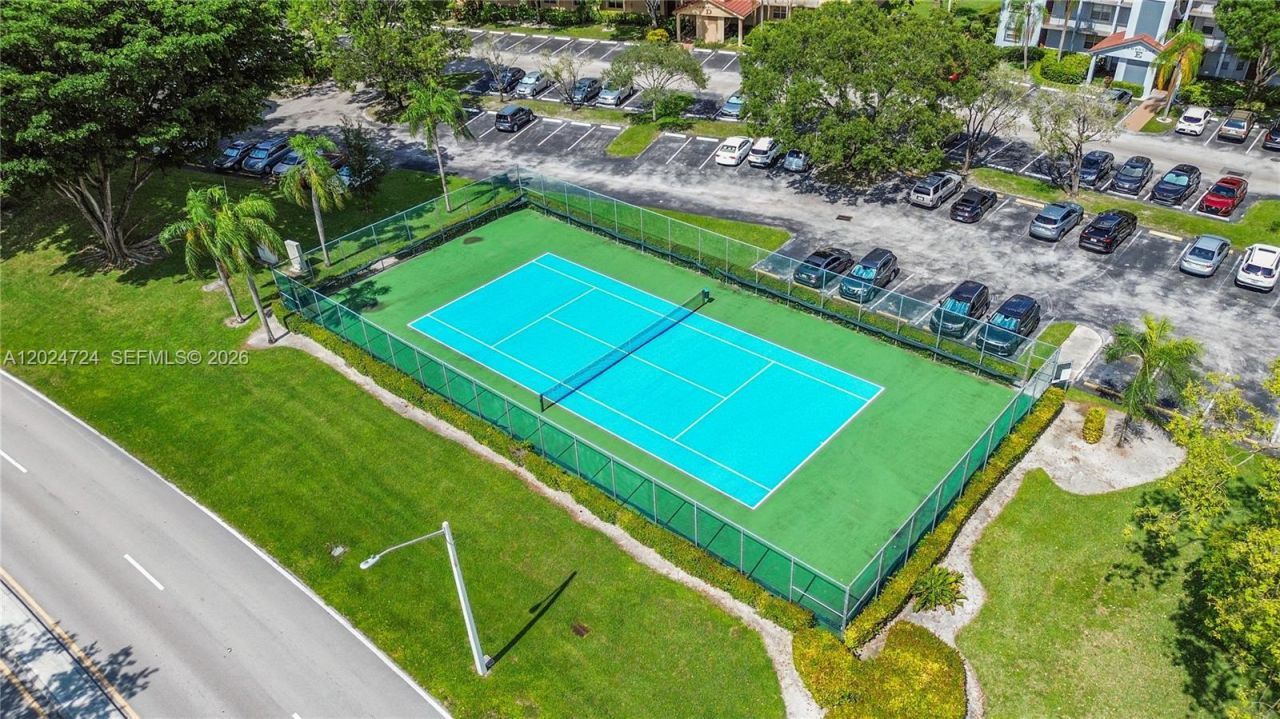 850 SW 133rd Ter , Unit 106B, Pembroke Pines, FL 33027 Photo