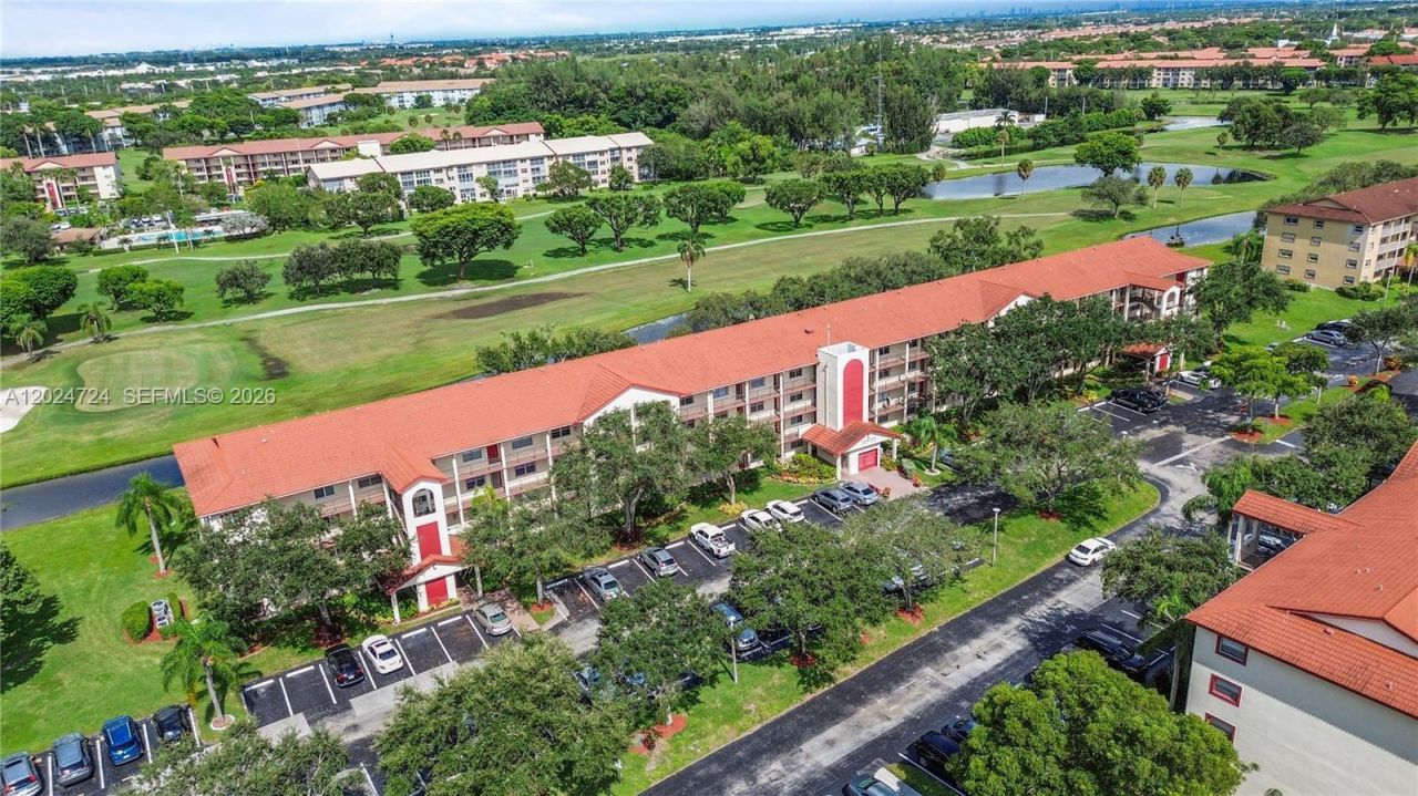 850 SW 133rd Ter , Unit 106B, Pembroke Pines, FL 33027 Photo