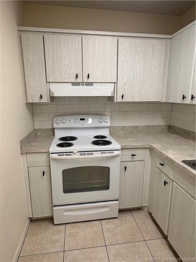 333 SE Martin Avenue, Unit 1F, Stuart, FL 34996 Photo