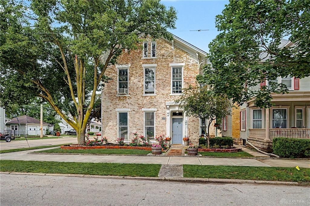 402 Broadway, Piqua, OH 45356 Main Photo