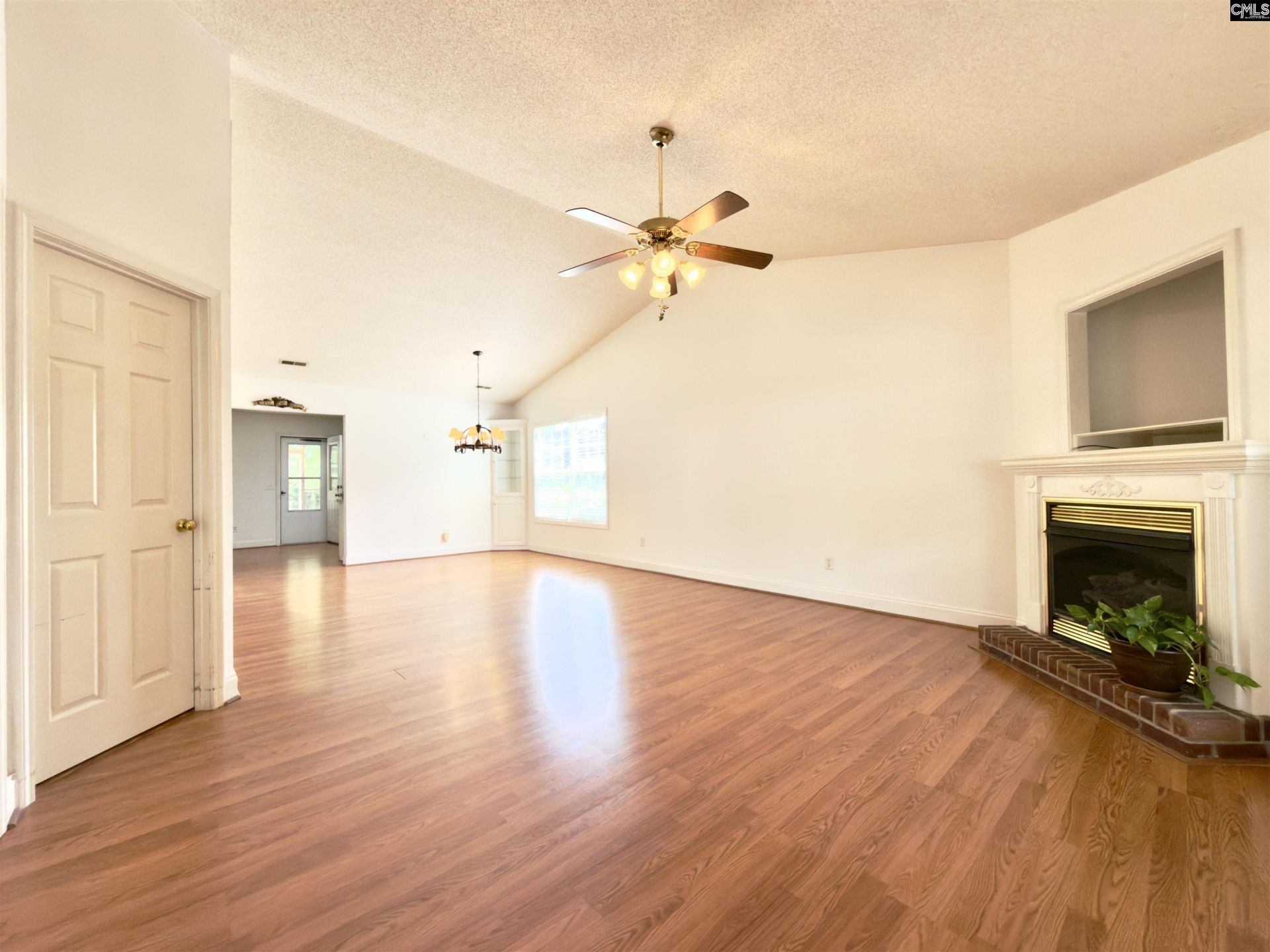 155 1a Willow Creek Blvd Photo 5