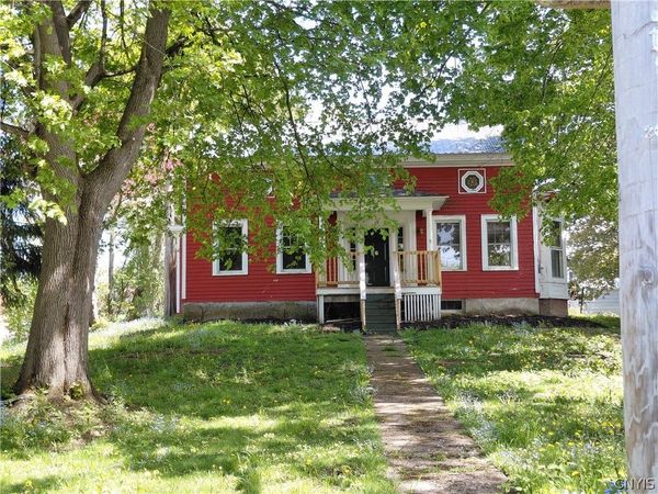 12 Church Street , Pulaski, NY 13142