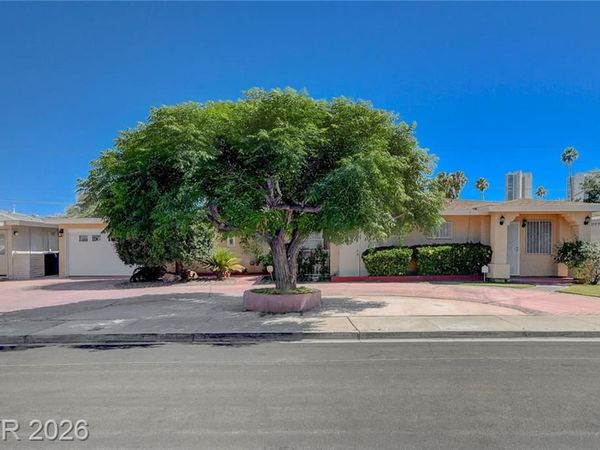 554 Canosa Avenue , Las Vegas, NV 89104