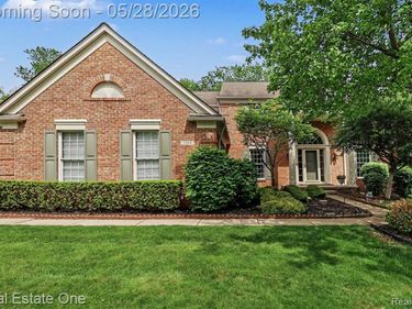 7355 Oakstone Drive, Independence Twp, MI 48348