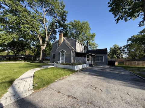 Main Photo