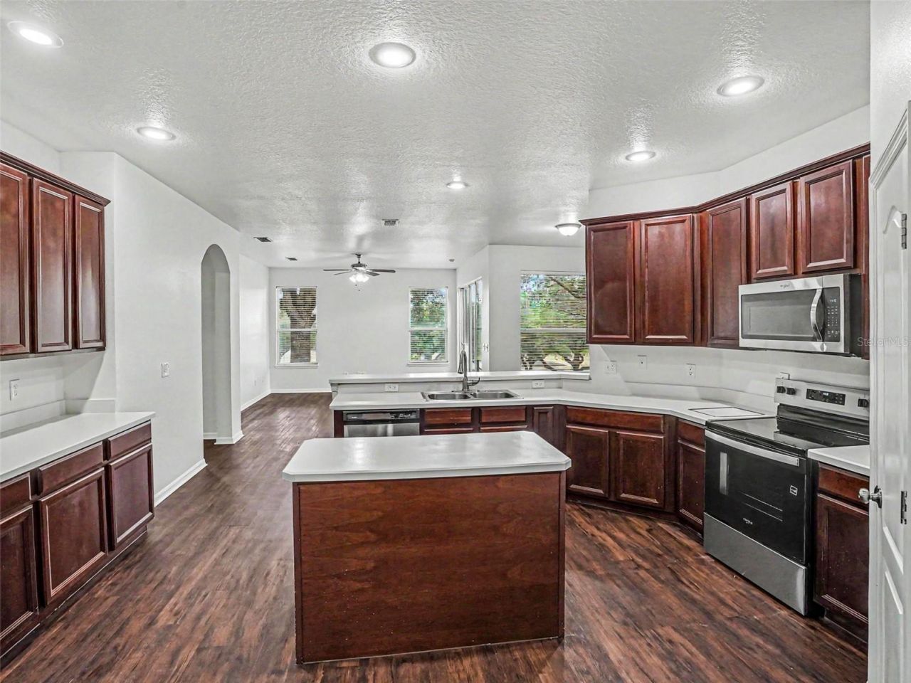 526 Azalea Bloom Drive, Apopka, FL 32712 Photo