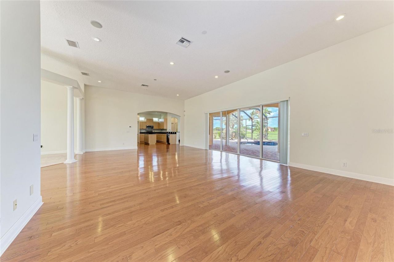 5605 Lake Paddock Circle, Parrish, FL 34219 Photo