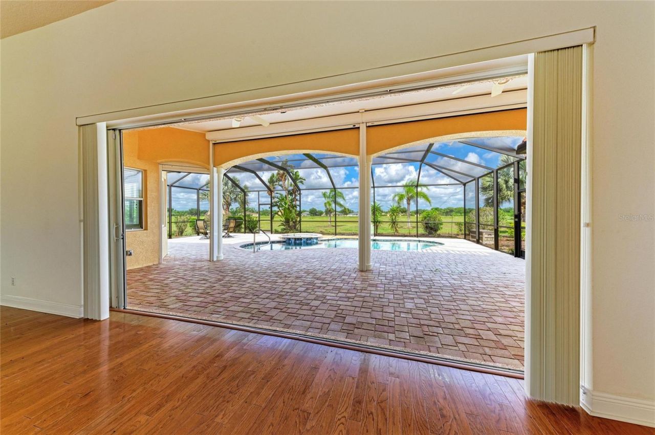 5605 Lake Paddock Circle, Parrish, FL 34219 Photo