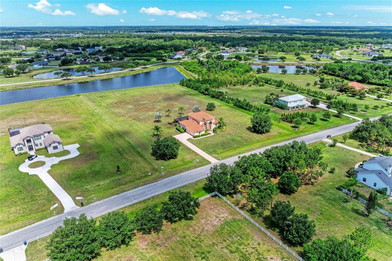 5605 Lake Paddock Circle, Parrish, FL 34219 Photo