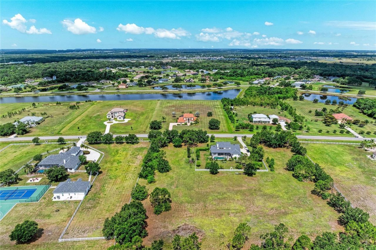 5605 Lake Paddock Circle, Parrish, FL 34219 Photo