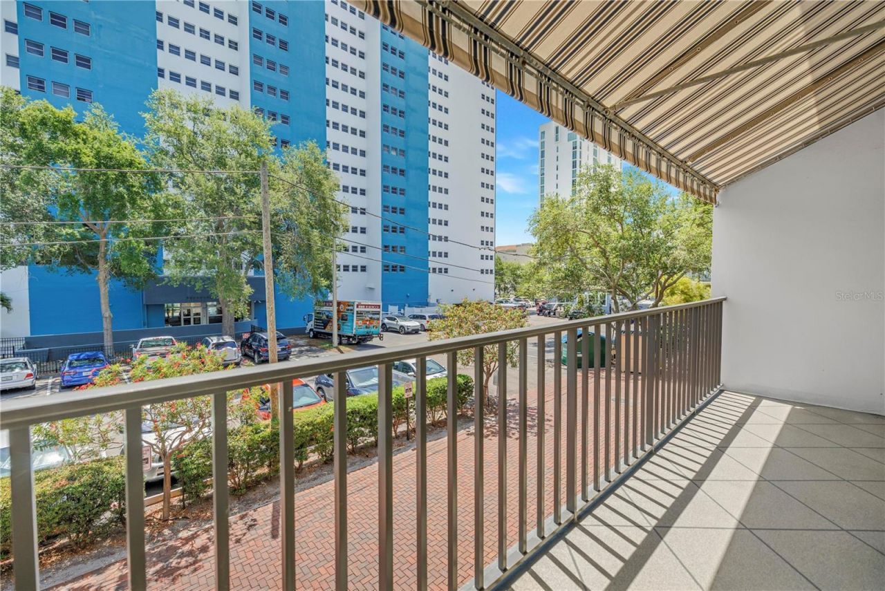 105 4th Avenue Ne, Unit 220, Saint Petersburg, FL 33701 Photo