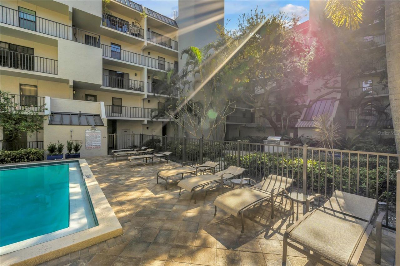 105 4th Avenue Ne, Unit 220, Saint Petersburg, FL 33701 Photo