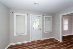 1621 Poinsettia Road photo 4
