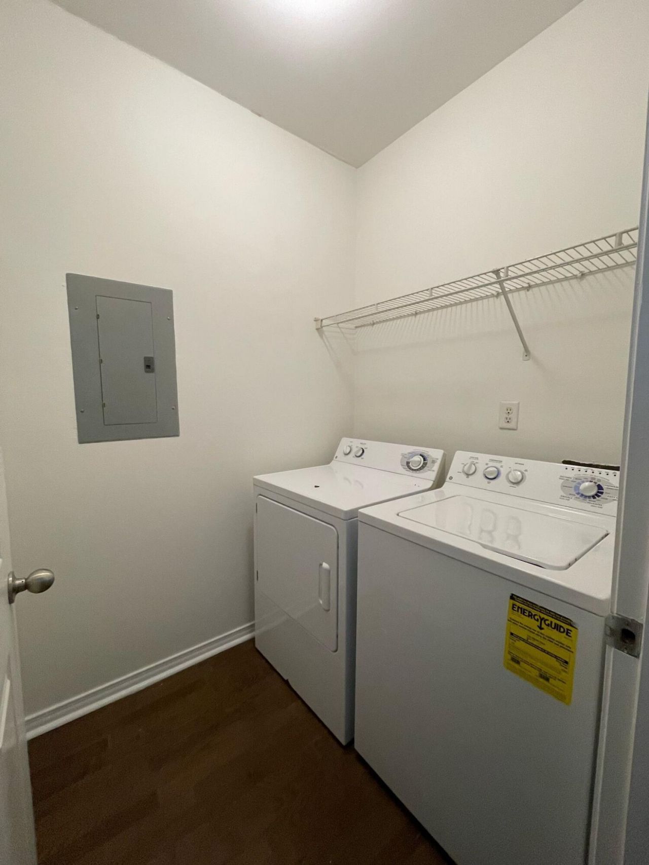 130 River Landing Drive Photo 16