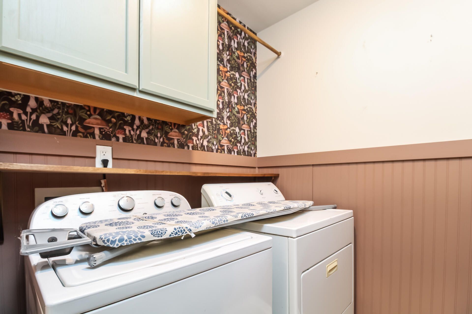 1006 Mossy Rock Drive Photo 15