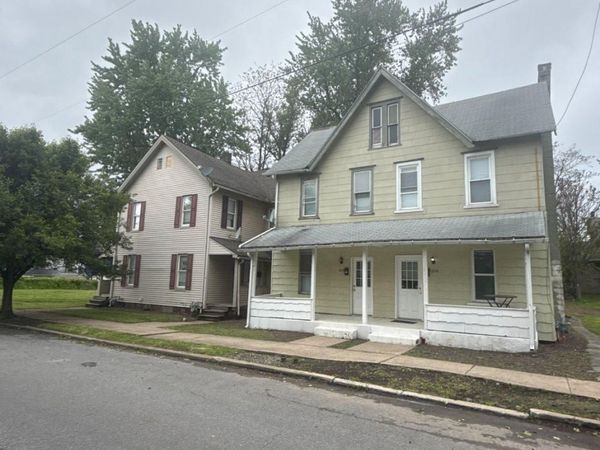 1216 VINE AVENUE , WILLIAMSPORT, PA 17701