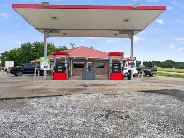 1837 Highway 64 W, Shelbyville, TN 37160