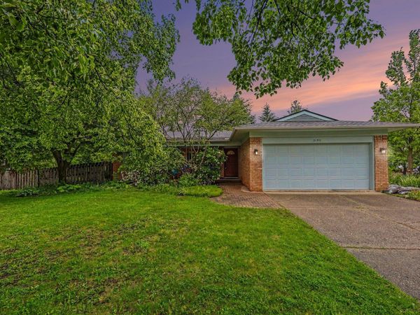 2195 Steeplechase Drive, Ann Arbor, MI 48103