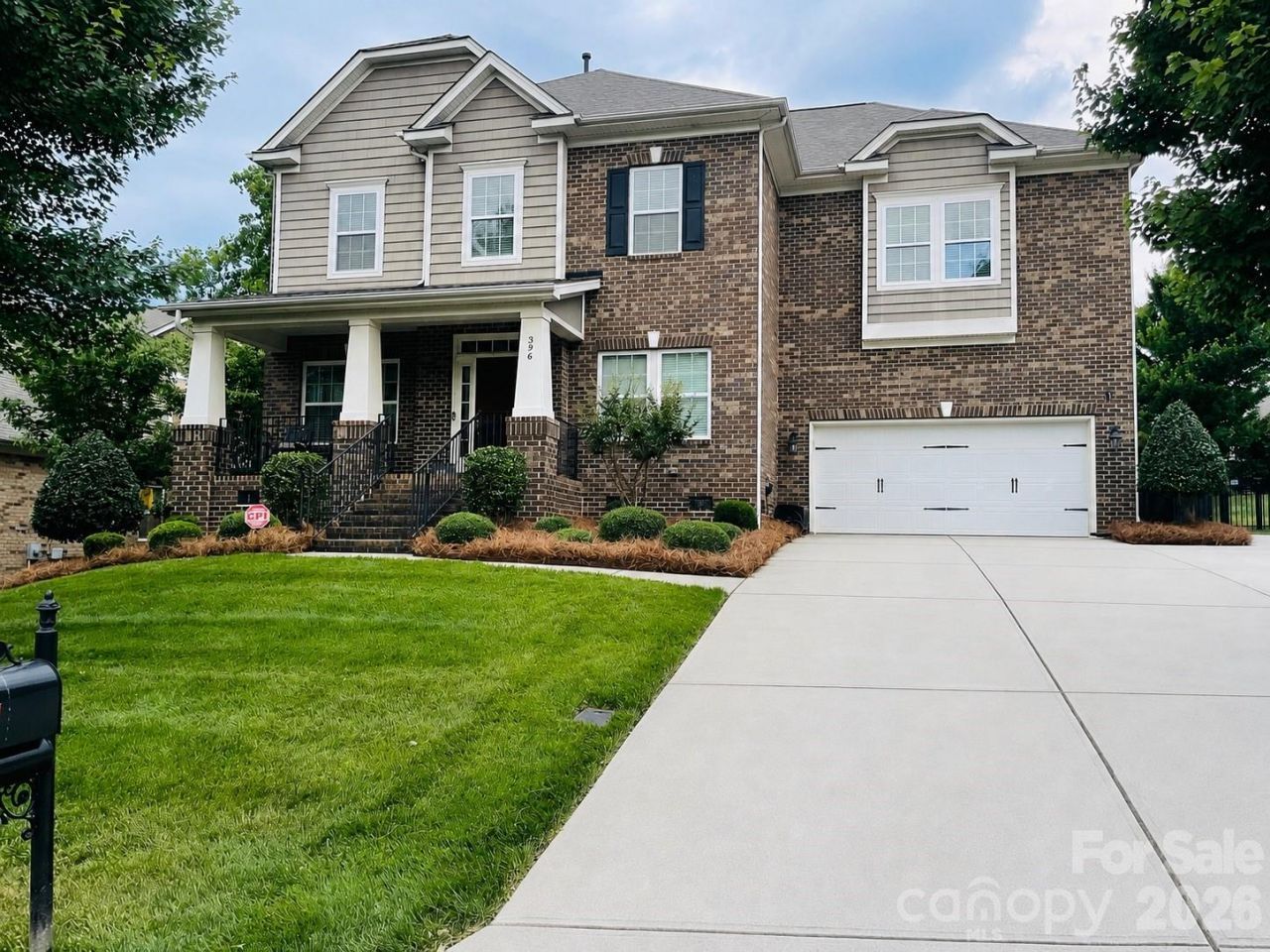 396 E Waterlynn Road , Mooresville, NC 28115 Main Photo