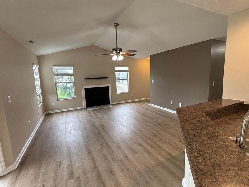 3516 Fishinger Mill Drive, Hilliard, OH 43026 Photo 8