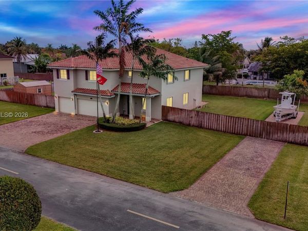 1730 NW 21st St, Homestead, FL 33030