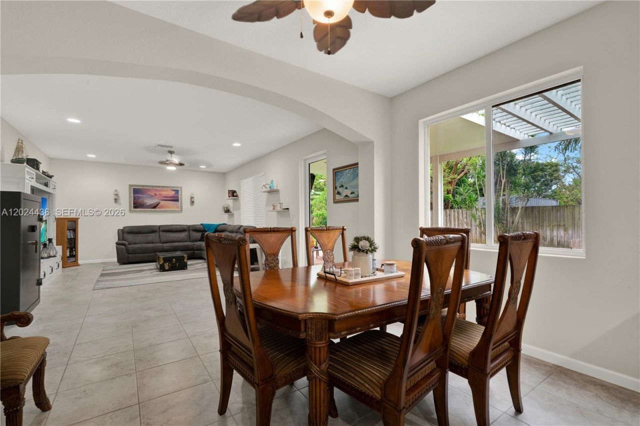 1730 NW 21st St, Homestead, FL 33030 Photo