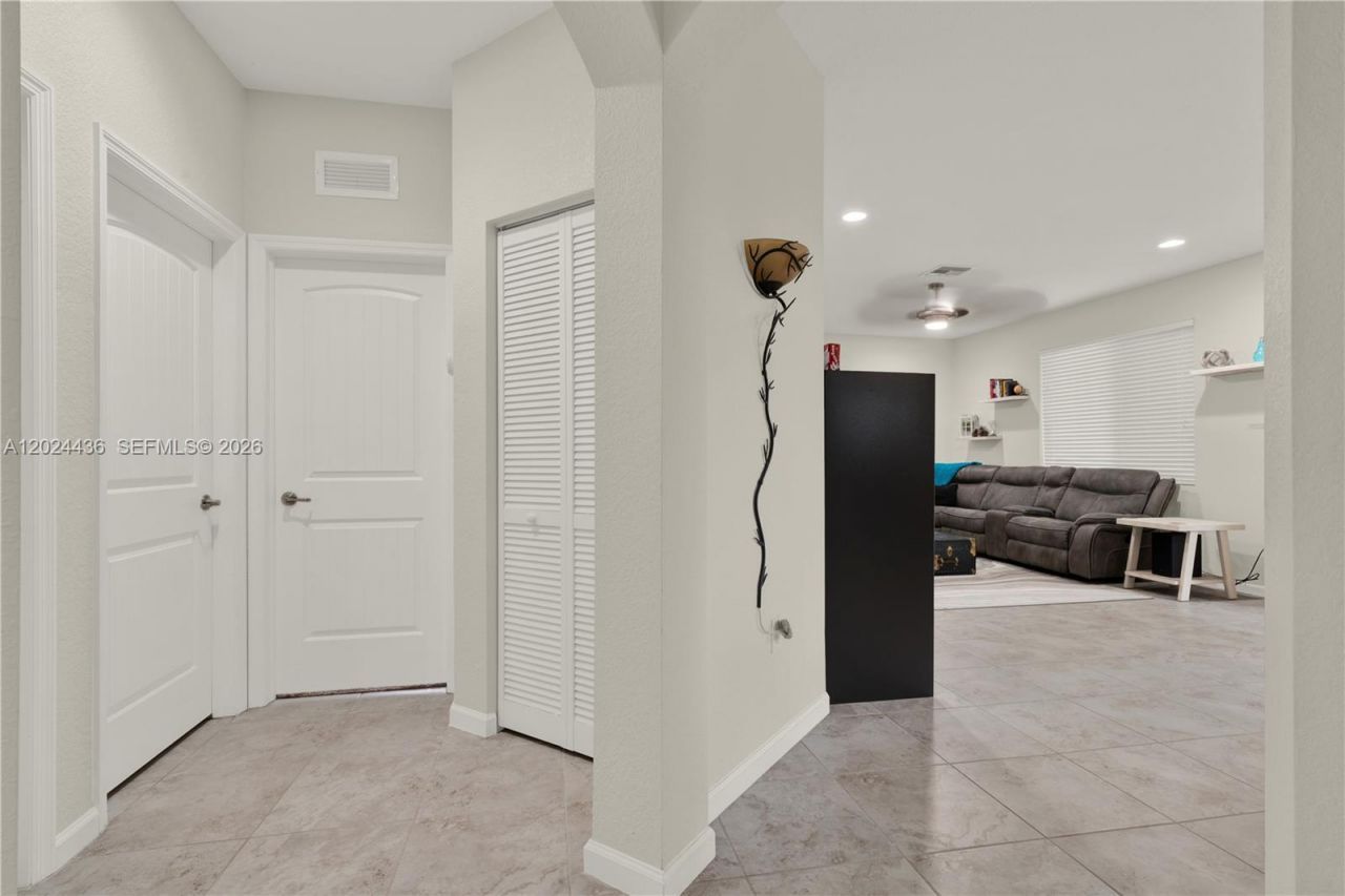1730 NW 21st St, Homestead, FL 33030 Photo