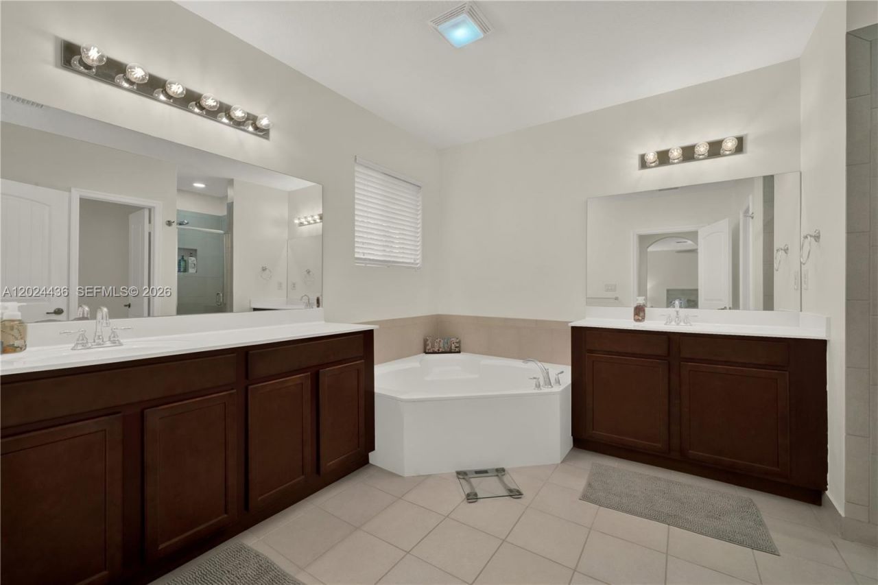 1730 NW 21st St, Homestead, FL 33030 Photo