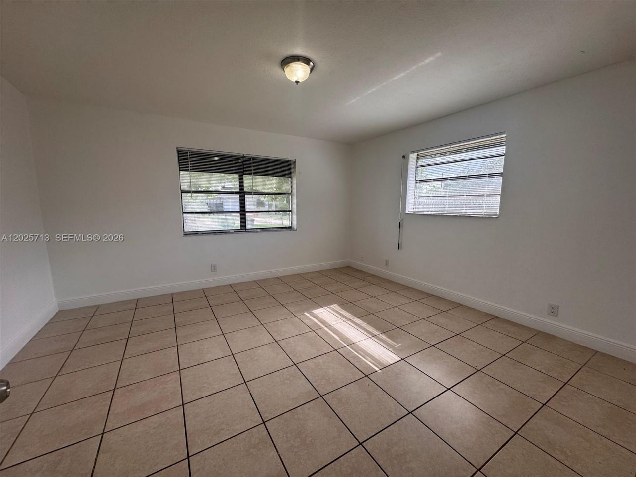 407 NW 7th Ct , Unit N, Hallandale Beach, FL 33009 Photo