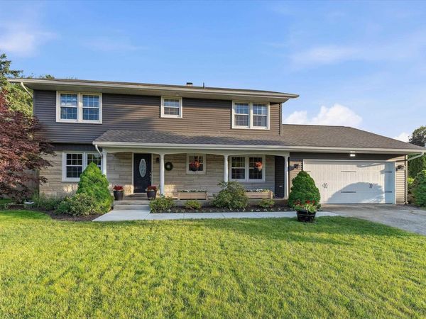 24328 Elmhurst Drive, Elkhart, IN 46517