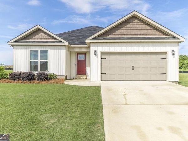 77 Cole Drive, Hawkinsville, GA 31036