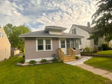 1170 Minnehaha Avenue W, Saint Paul, MN 55104
