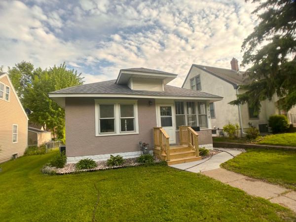 1170 Minnehaha Avenue W, Saint Paul, MN 55104