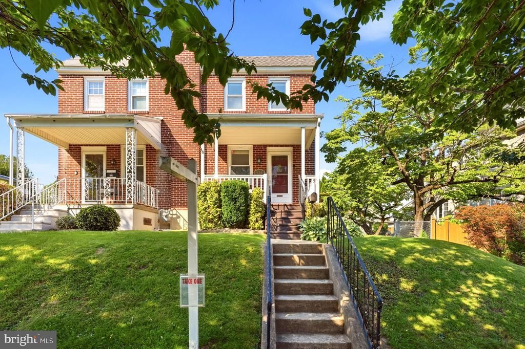 326 E 10TH AVENUE, CONSHOHOCKEN, PA 19428