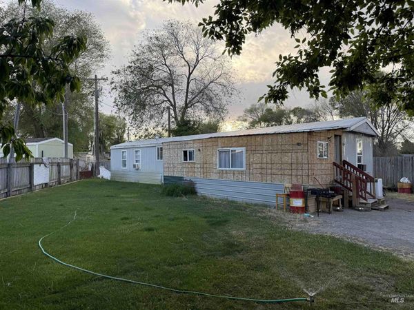 148 S 600 W #30, Paul, ID 83347