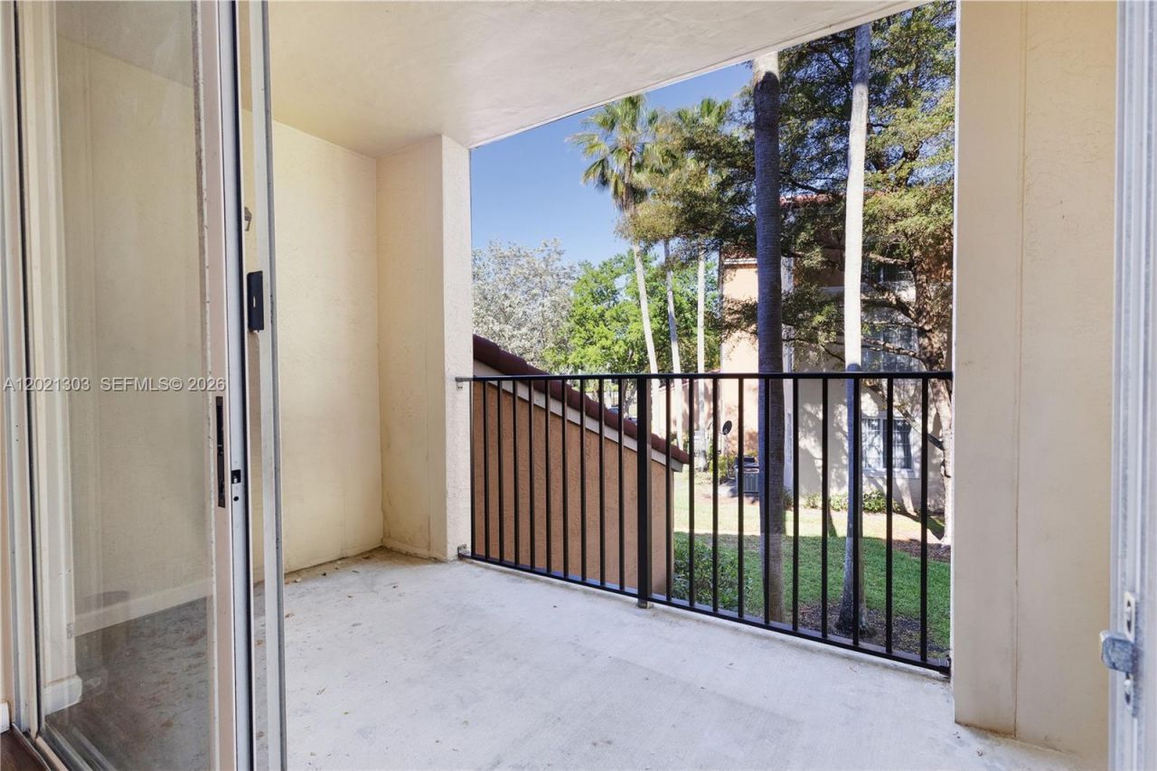 2123 Renaissance Blvd , Unit 201, Miramar, FL 33025 Photo
