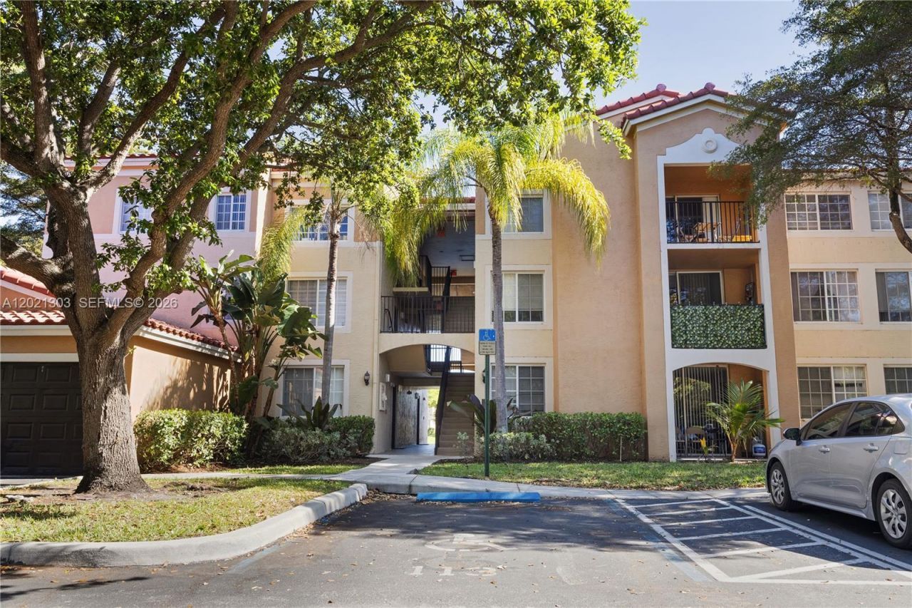 2123 Renaissance Blvd , Unit 201, Miramar, FL 33025 Photo