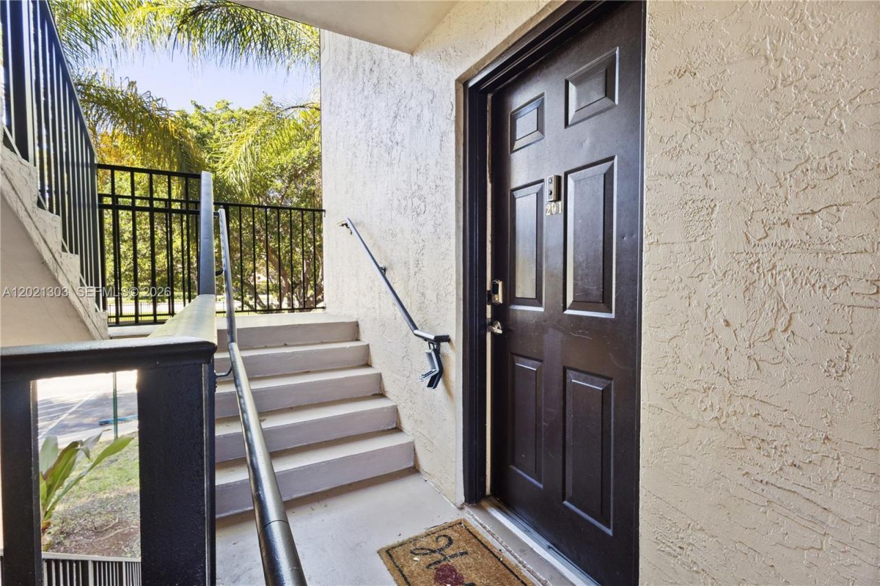 2123 Renaissance Blvd , Unit 201, Miramar, FL 33025 Photo
