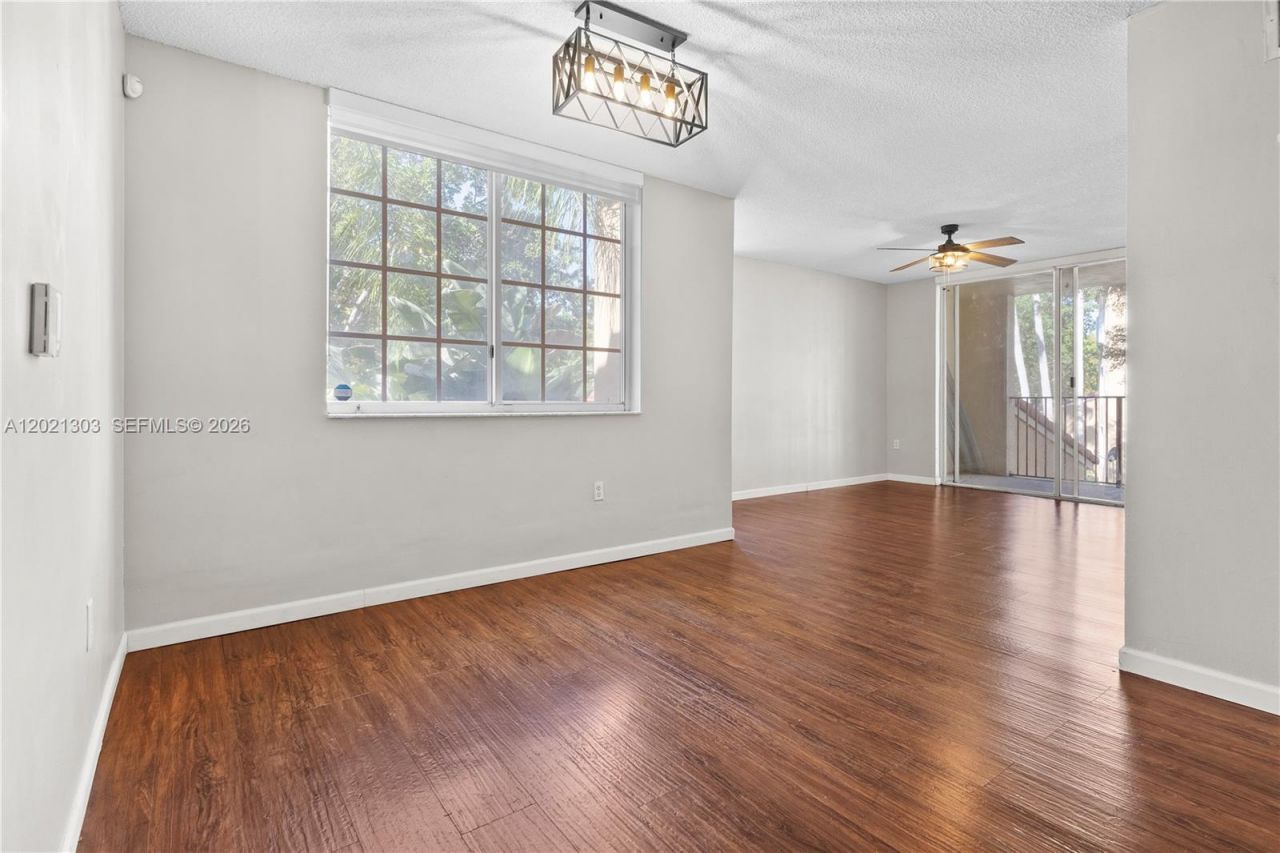 2123 Renaissance Blvd , Unit 201, Miramar, FL 33025 Photo