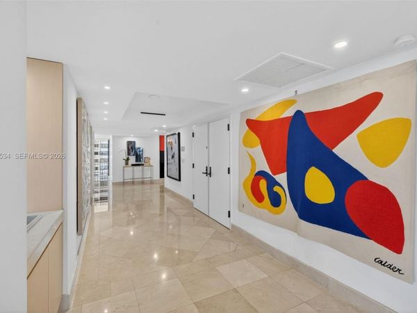 2 Grove Isle Dr, Unit B801-802, Miami, FL 33133