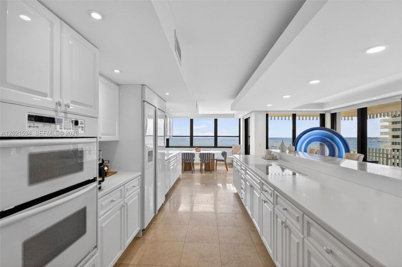 2 Grove Isle Dr, Unit B801-802, Miami, FL 33133 Photo
