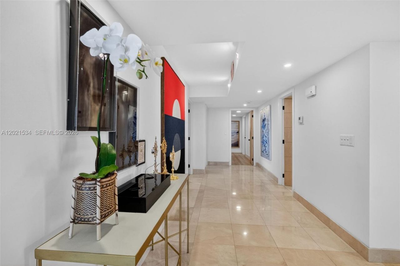 2 Grove Isle Dr, Unit B801-802, Miami, FL 33133 Photo