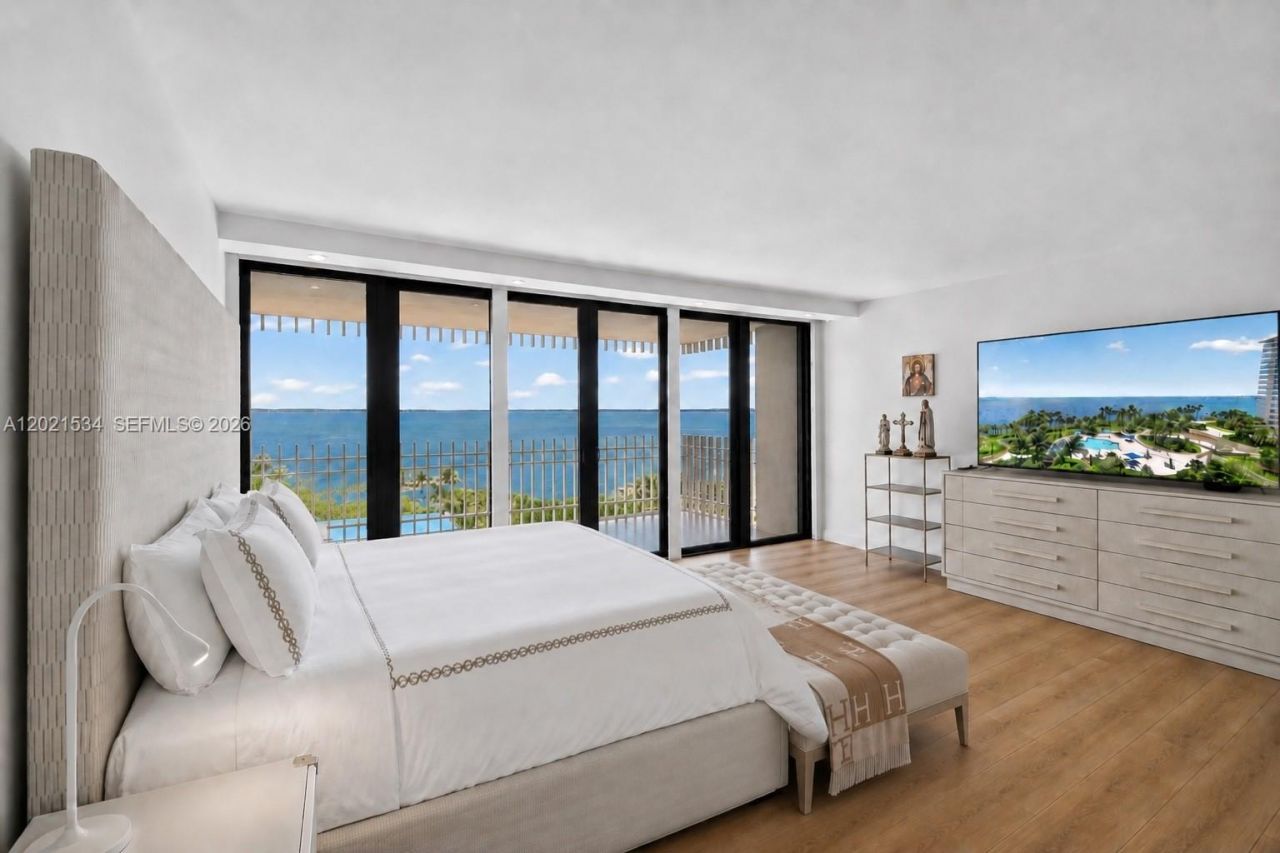 2 Grove Isle Dr, Unit B801-802, Miami, FL 33133 Photo