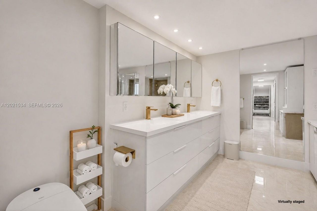 2 Grove Isle Dr, Unit B801-802, Miami, FL 33133 Photo