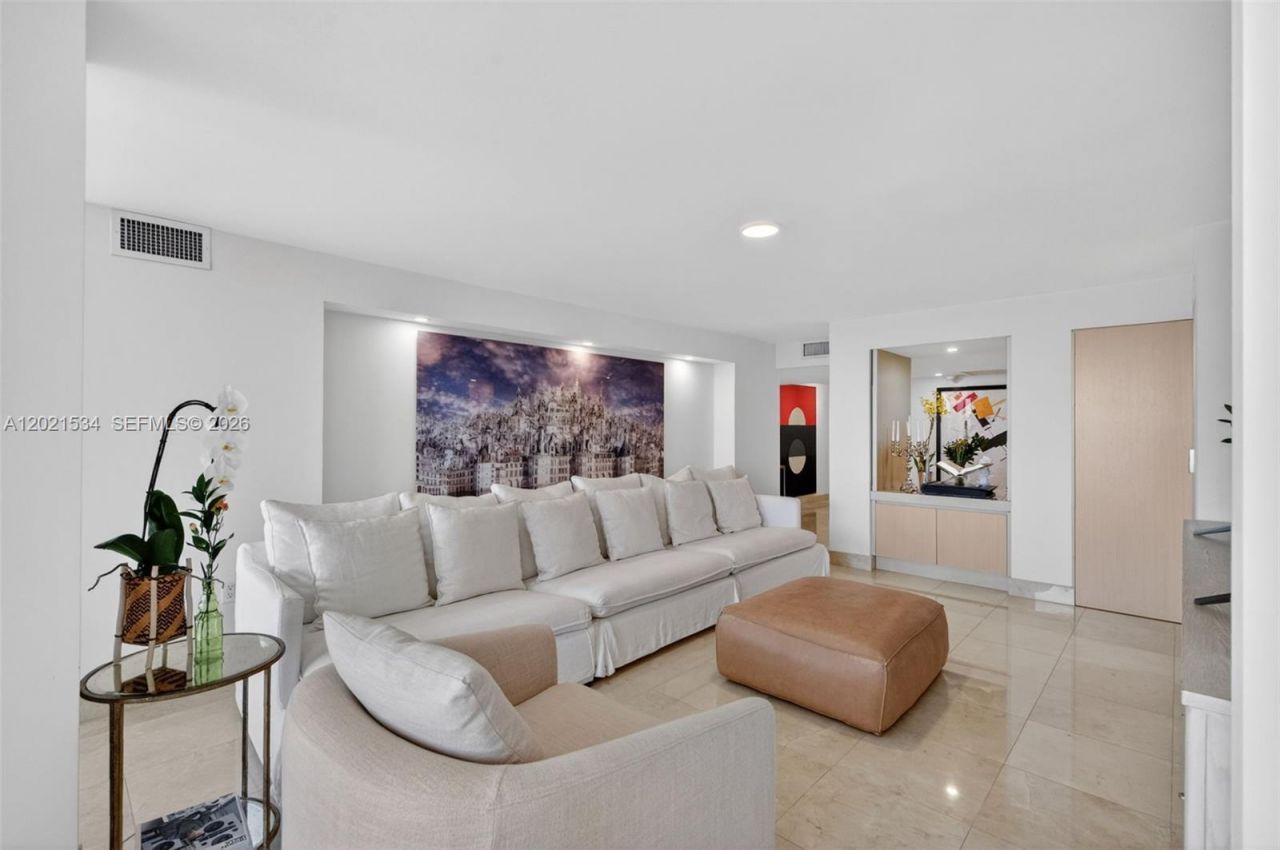 2 Grove Isle Dr, Unit B801-802, Miami, FL 33133 Photo