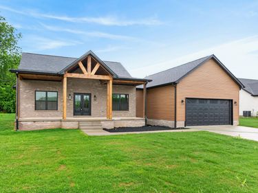 107 Stonegate Drive, Danville, KY 40422