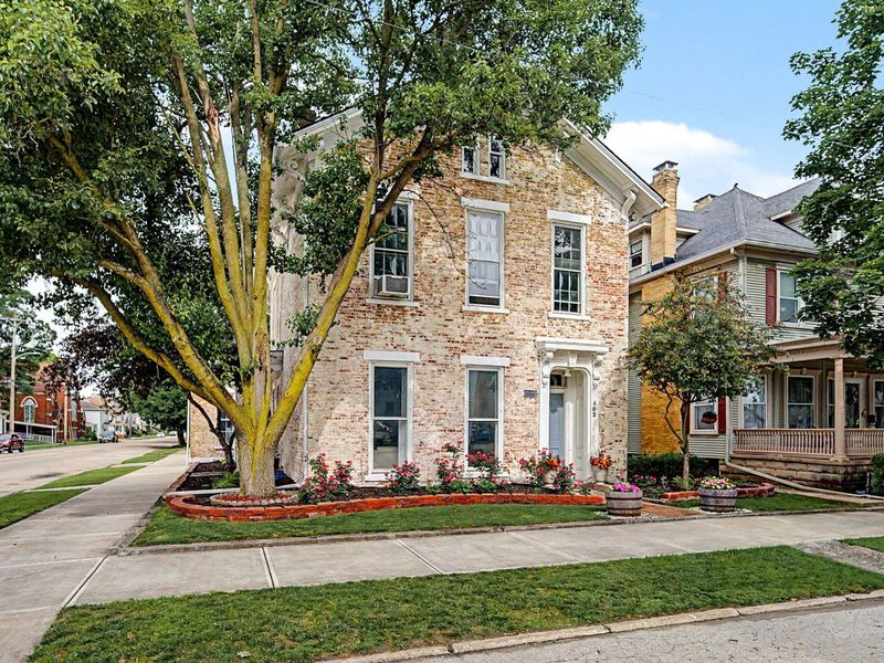 402 Broadway, Piqua, OH 45356 Photo 2